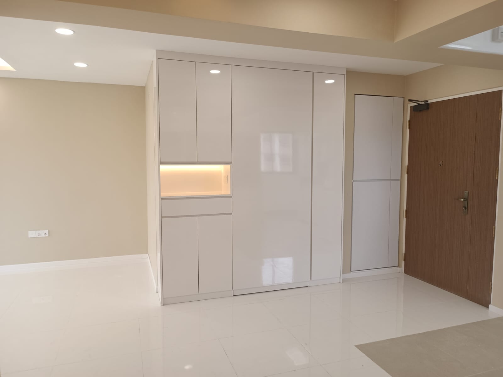 /design_plus_static/static/src/images/image_1920.png