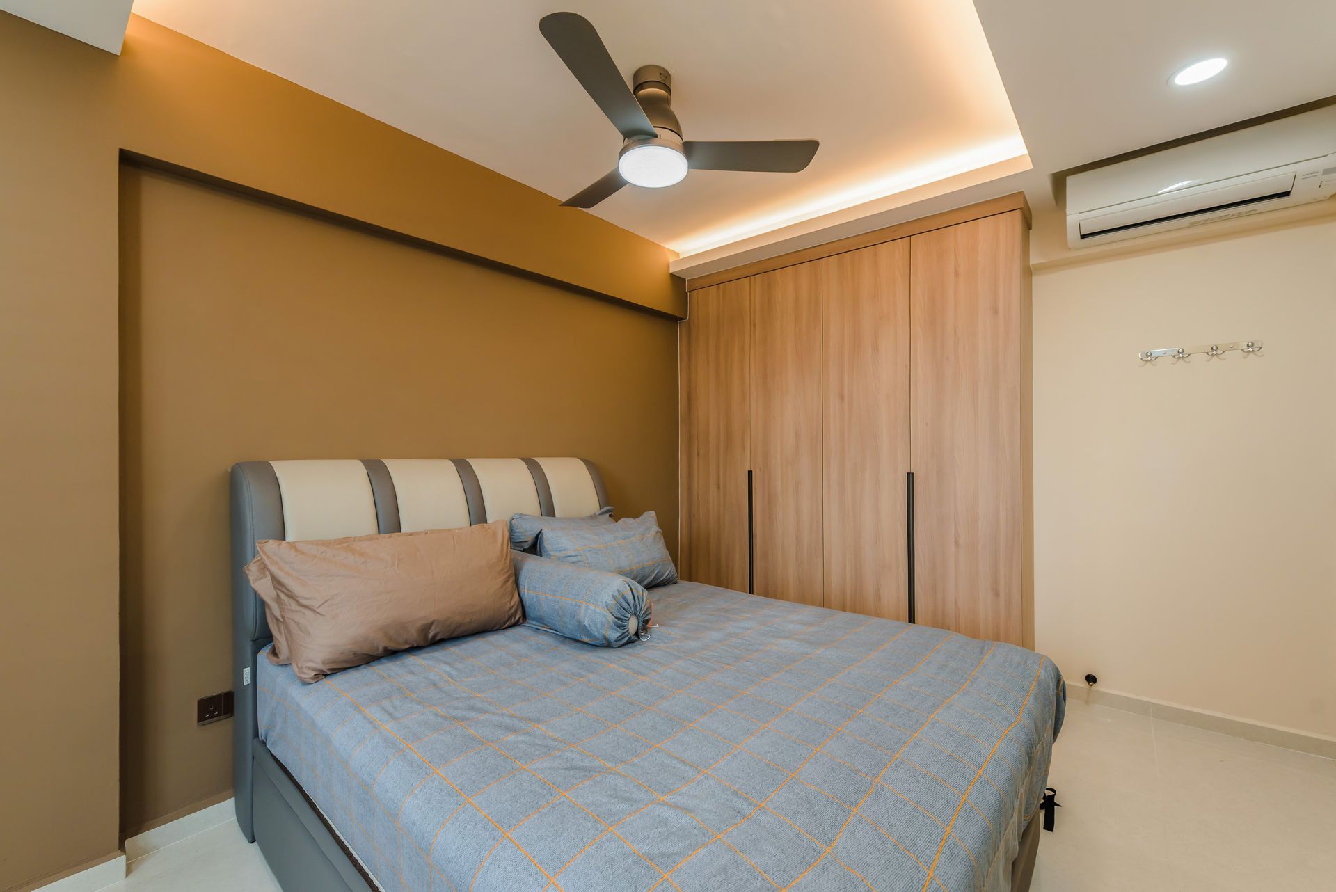 Blk 11 Farrer park Road