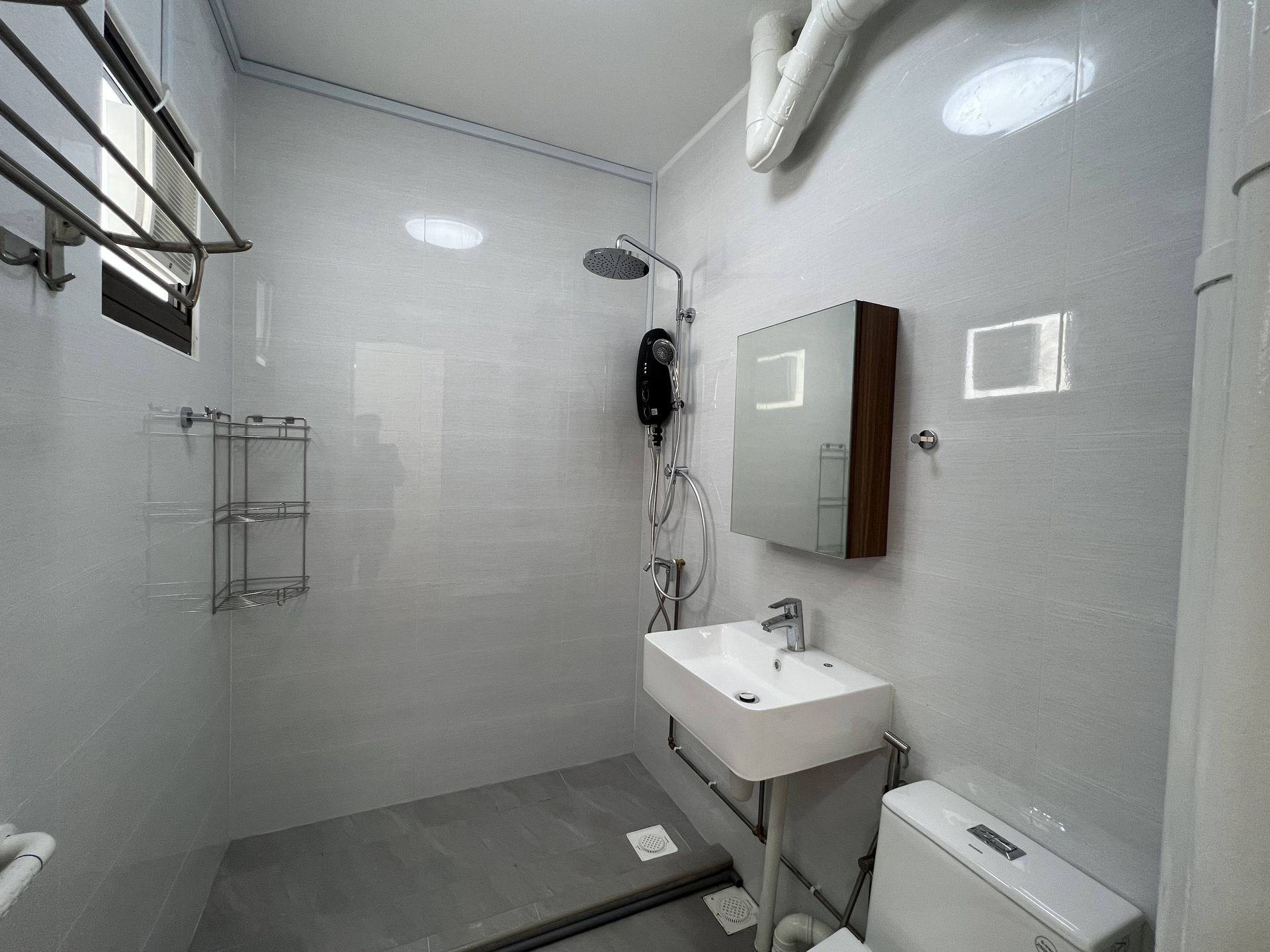 /design_plus_static/static/src/images/image_1920.png