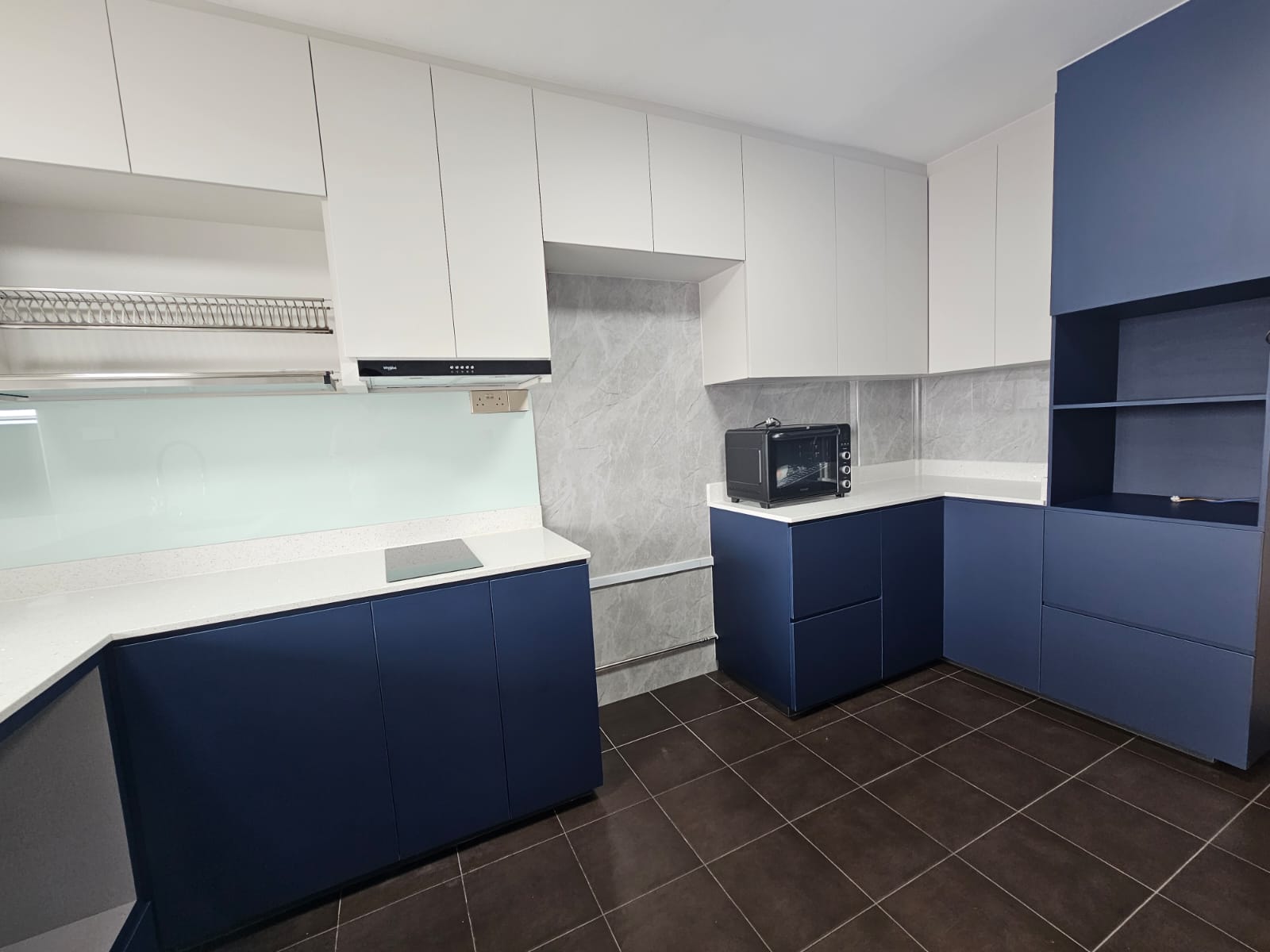 /design_plus_static/static/src/images/image_1920.png