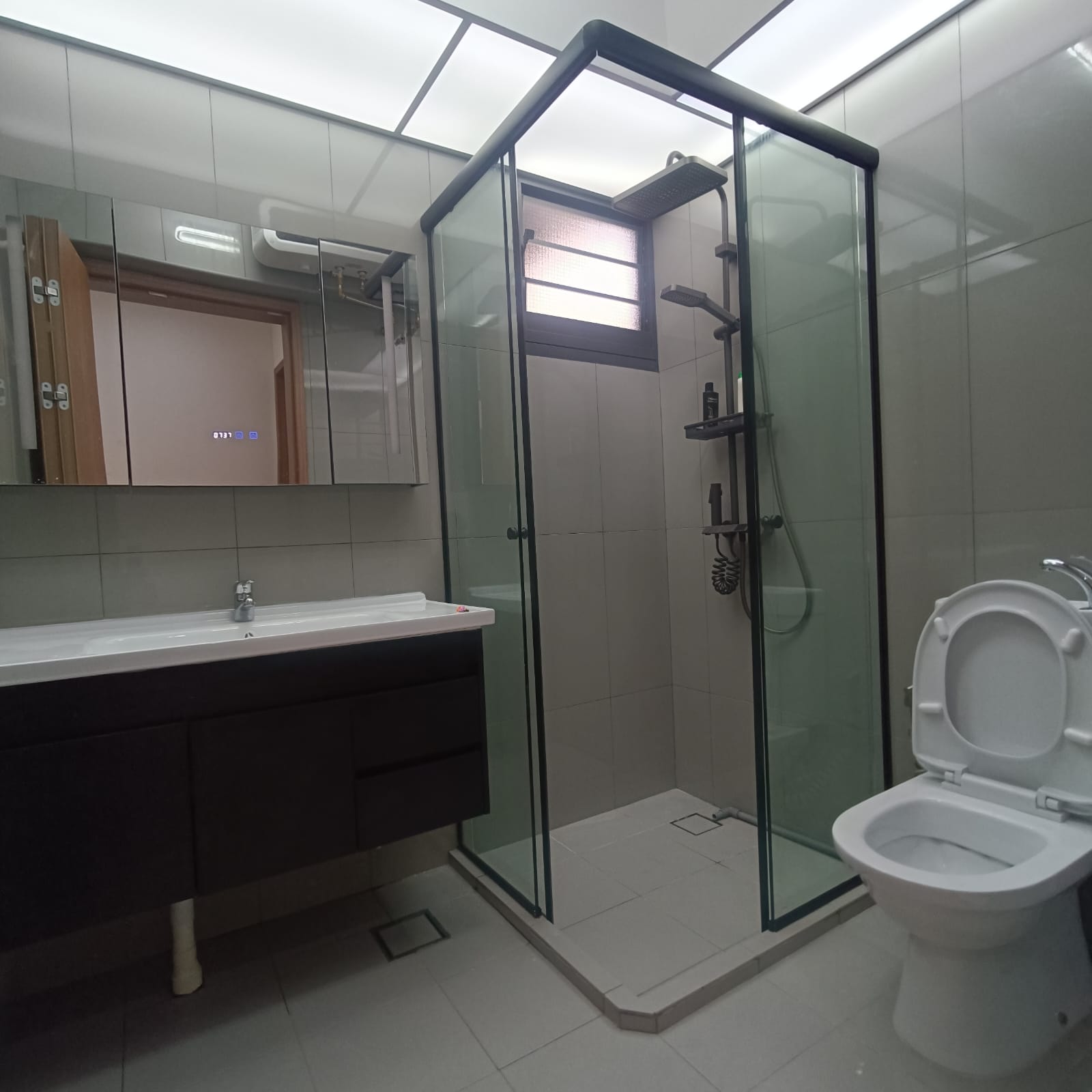 /design_plus_static/static/src/images/image_1920.png